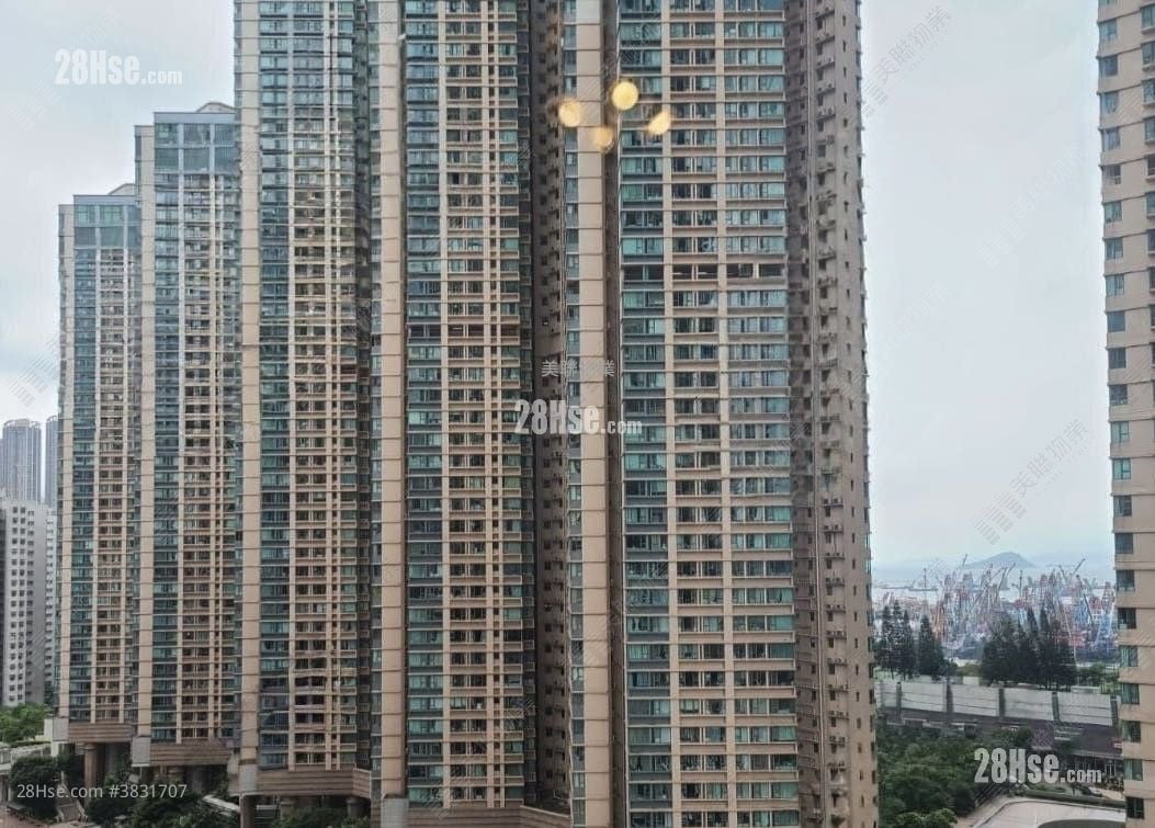 帝峰皇殿 租盘 300 平方尺
