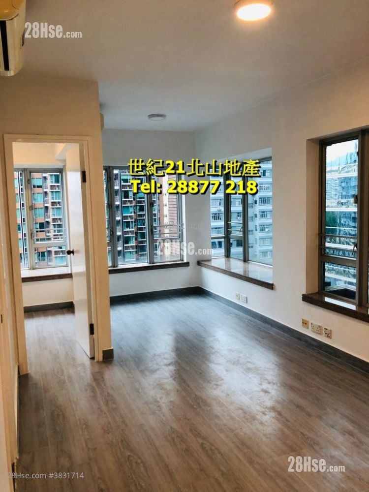 Supernova Stand Sell 2 Bedrooms , 1 Bathroom 322 ft²