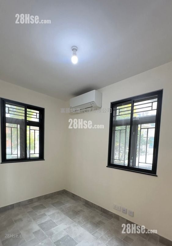 Village Sell 3 Bedrooms , 1 Bathroom 700 ft²