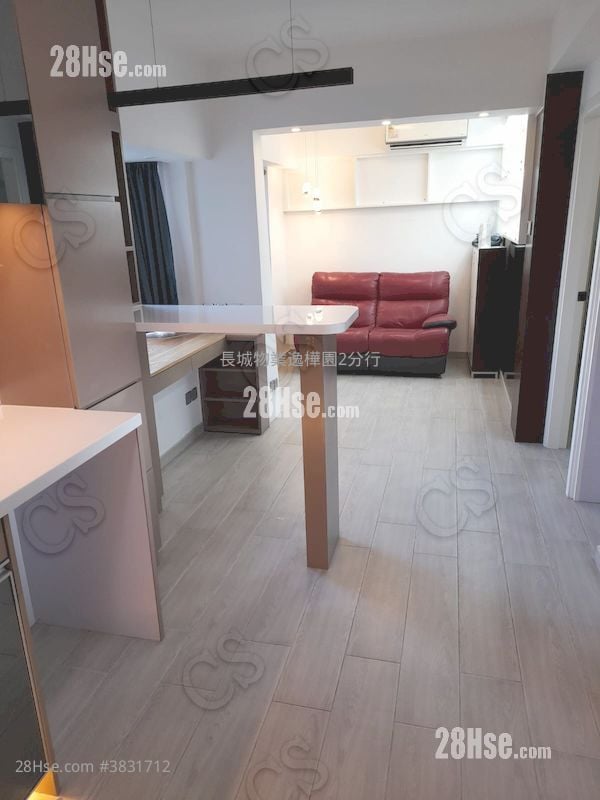Grandview Court Sell 1 Bedroom , 1 Bathroom 339 ft²