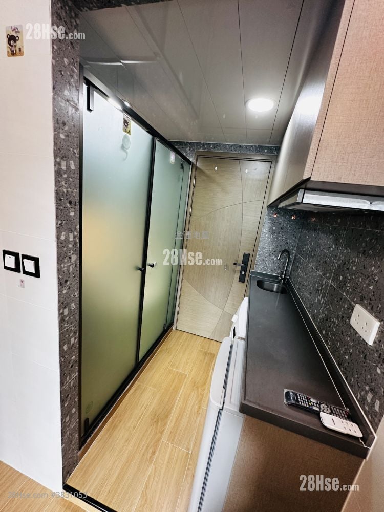 Tung Lok Mansion Rental 180 ft²
