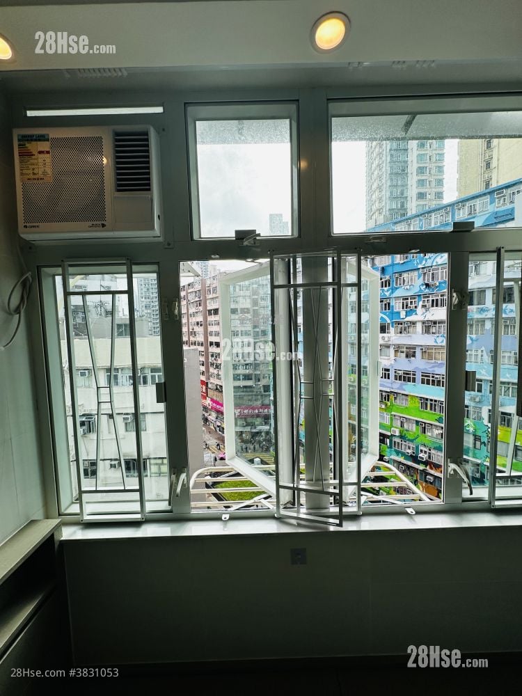 Tung Lok Mansion Rental 180 ft²