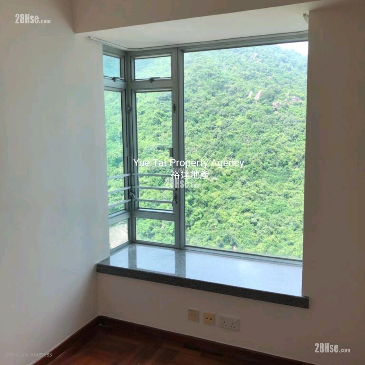 Royal Terrace Sell 2 Bedrooms 473 ft²