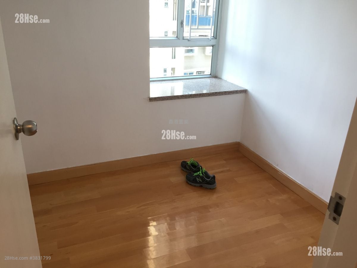 Serenity Place Sell 3 Bedrooms , 2 Bathrooms 583 ft²