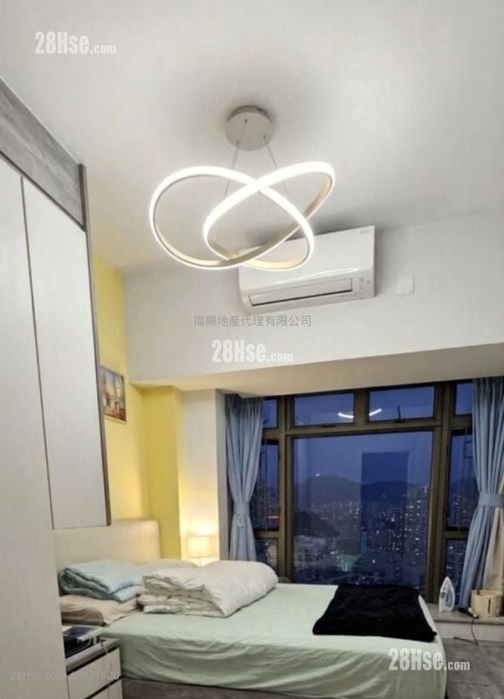 Royal Peninsula Sell 2 Bedrooms , 1 Bathroom 592 ft²