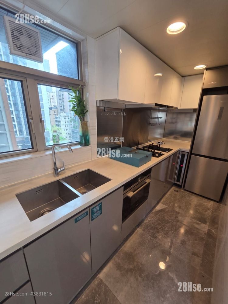 Seaside Sonata Sell 3 Bedrooms , 2 Bathrooms 786 ft²
