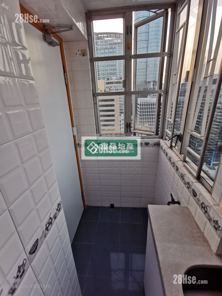 时兴大厦 售盘 2 房 , 1 浴室 290 平方尺