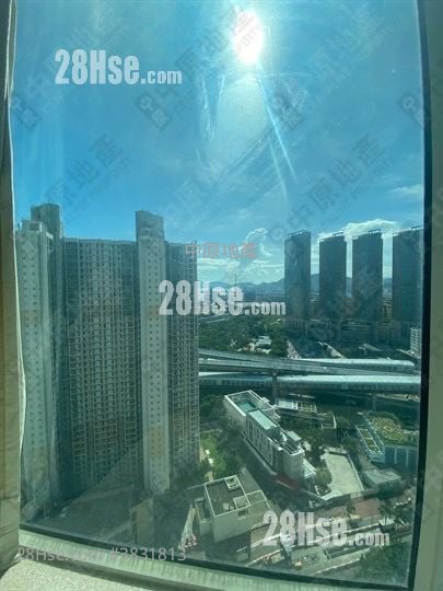一号西九龙 售盘 3 房 877 平方尺