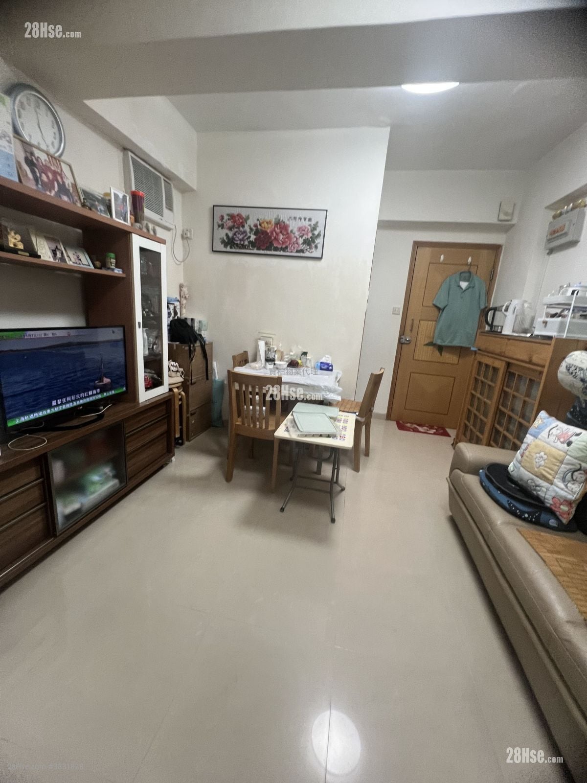 Man Fat Building Sell 2 Bedrooms , 1 Bathroom 336 ft²