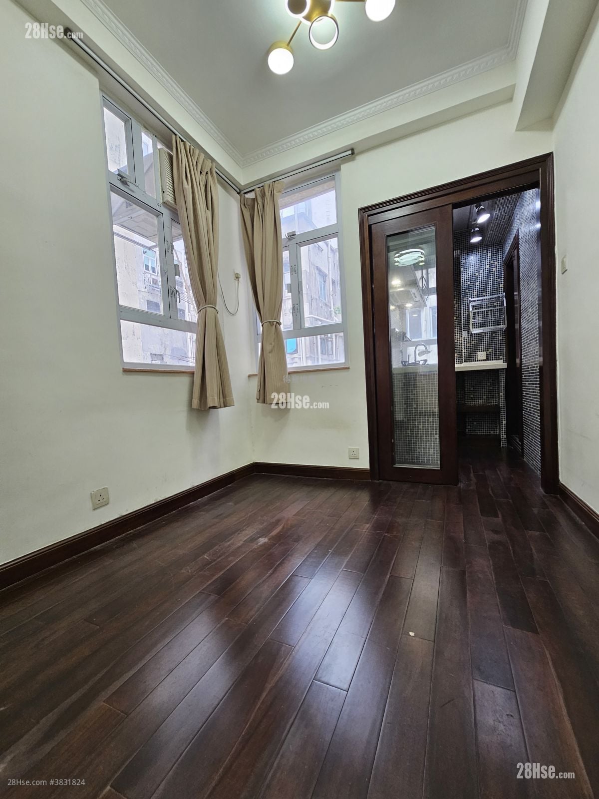 Apartment Sell 2 Bedrooms , 1 Bathroom 260 ft²