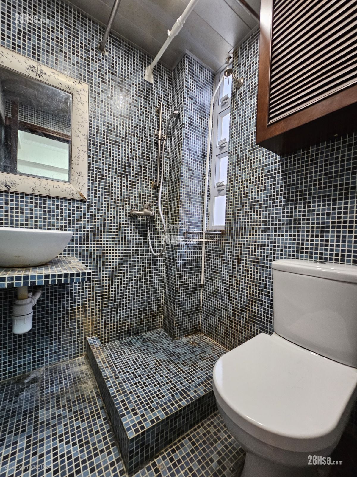Apartment Sell 2 Bedrooms , 1 Bathroom 260 ft²