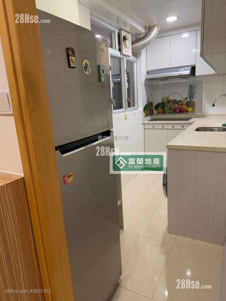 Wang On Building Rental 3 Bedrooms , 1 Bathroom 561 ft²