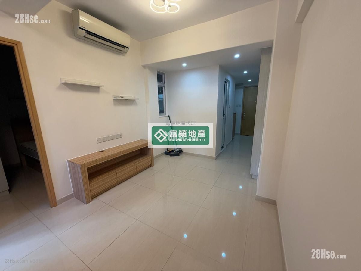 Wang On Building Rental 3 Bedrooms , 1 Bathroom 561 ft²