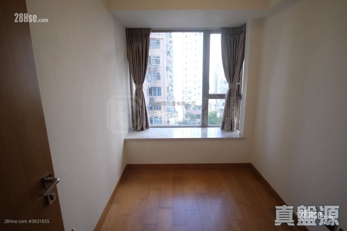 The Nova Sell 2 Bedrooms , 1 Bathroom 500 ft²
