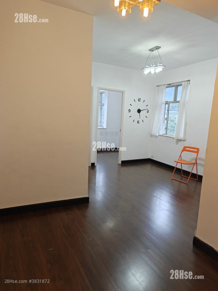 Kwai Fong Terrace Rental 1 Bedroom , 1 Bathroom 415 ft²