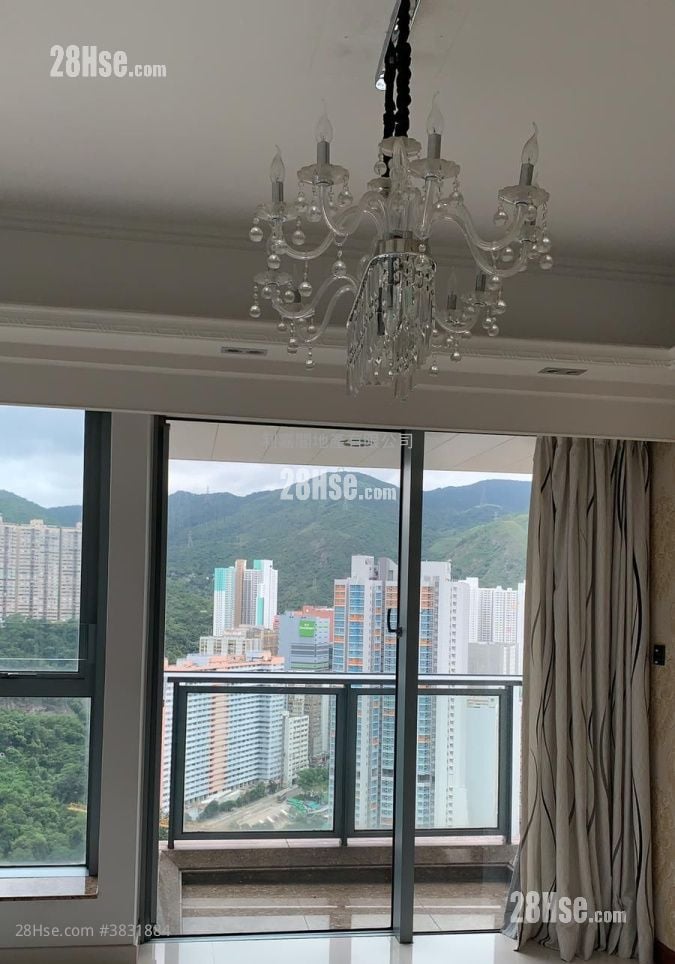 御龍山 售盤 3 房 , 2 浴室 920 平方呎