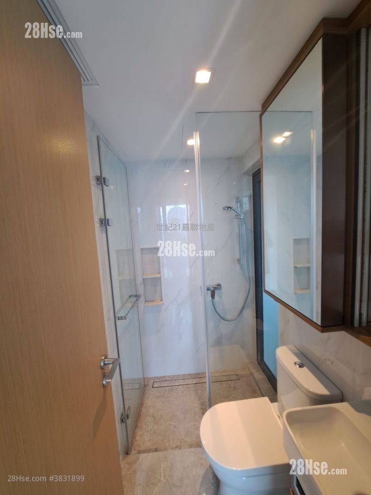 South Walk Aura Sell 1 Bedroom , 1 Bathroom 254 ft²