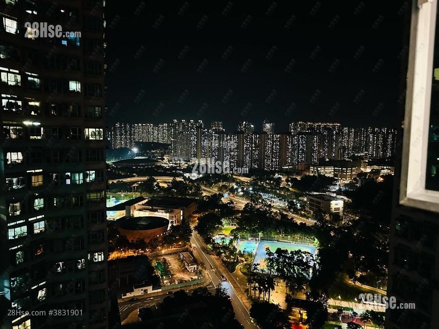 The Pinnacle Sell 3 Bedrooms , 2 Bathrooms 614 ft²