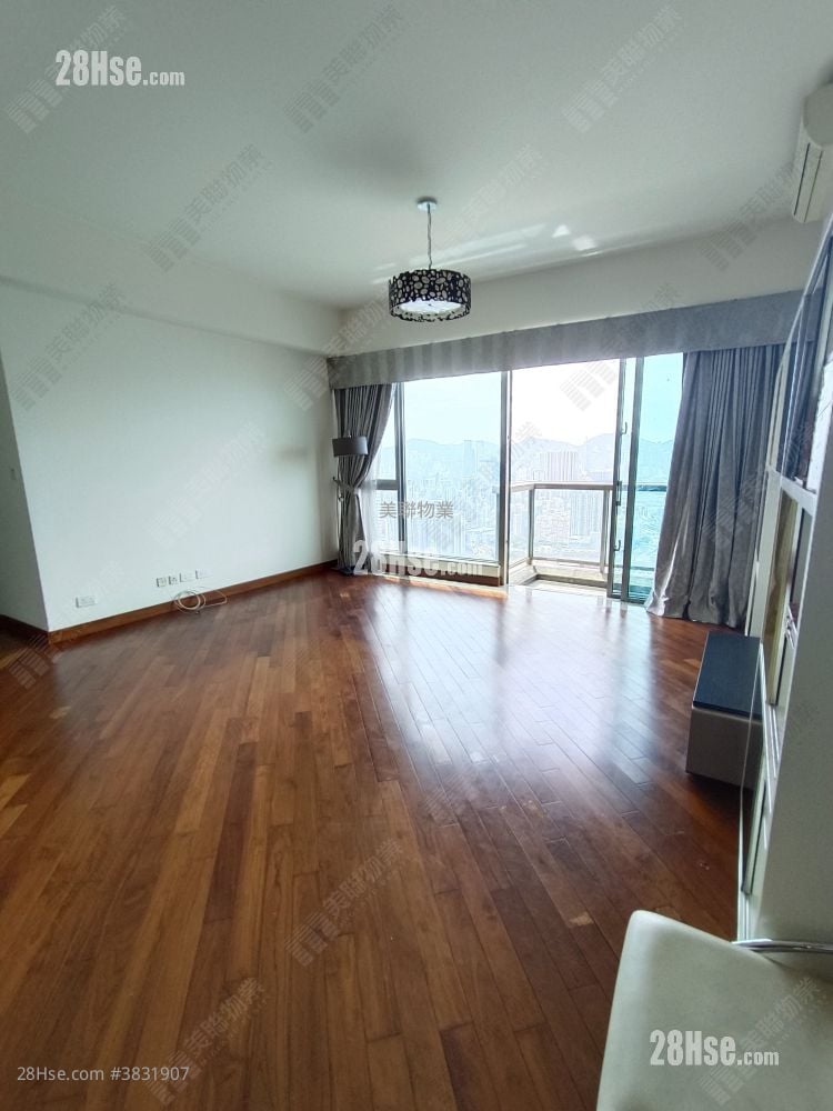 The Hermitage Sell 3 Bedrooms 1,294 ft²