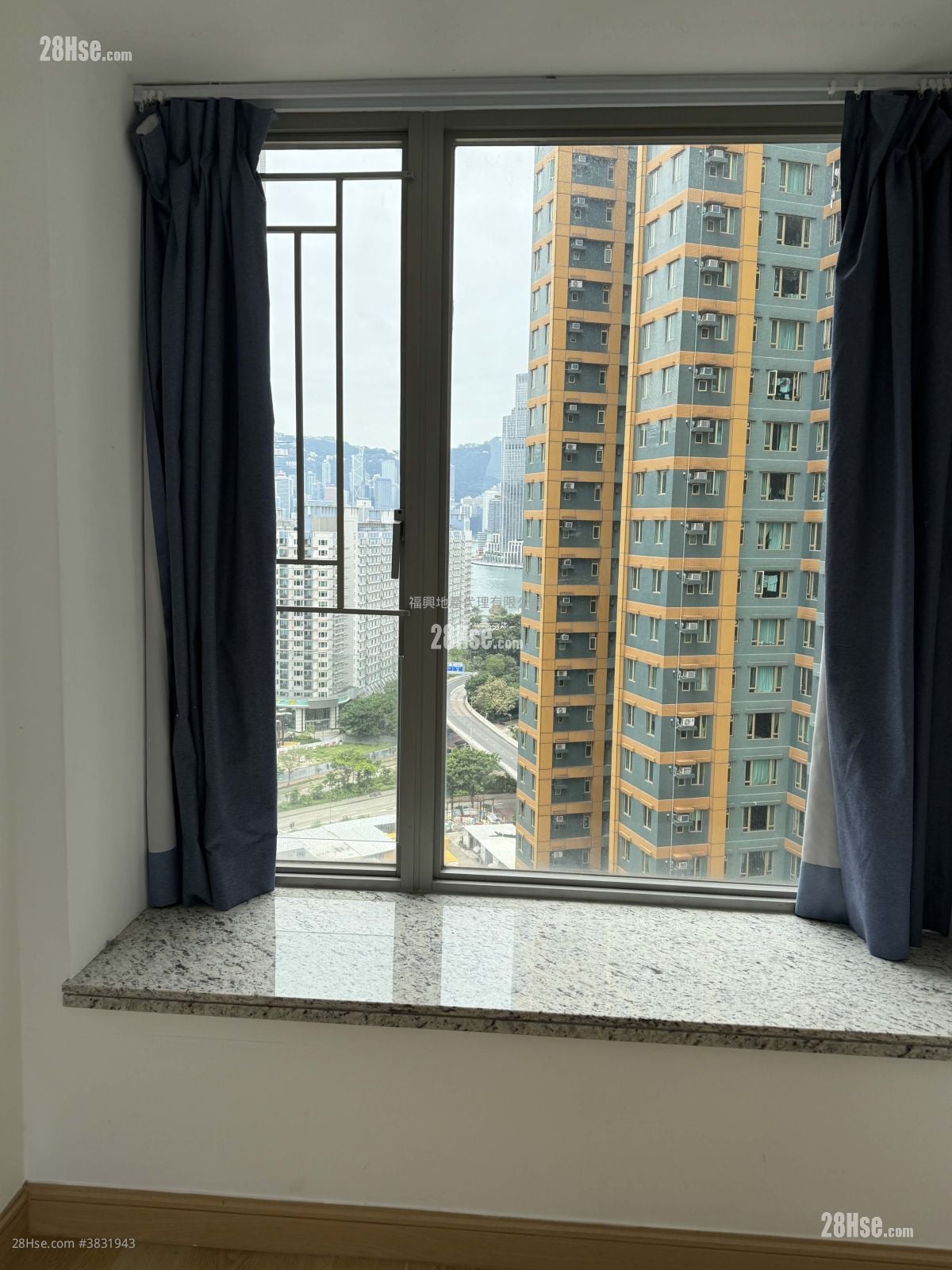 Stars By The Harbour Rental 4 Bedrooms , 2 Bathrooms 731 ft²