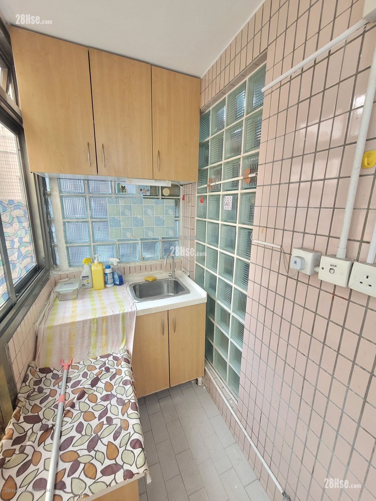 Village Rental 2 Bedrooms , 1 Bathroom 600 ft²