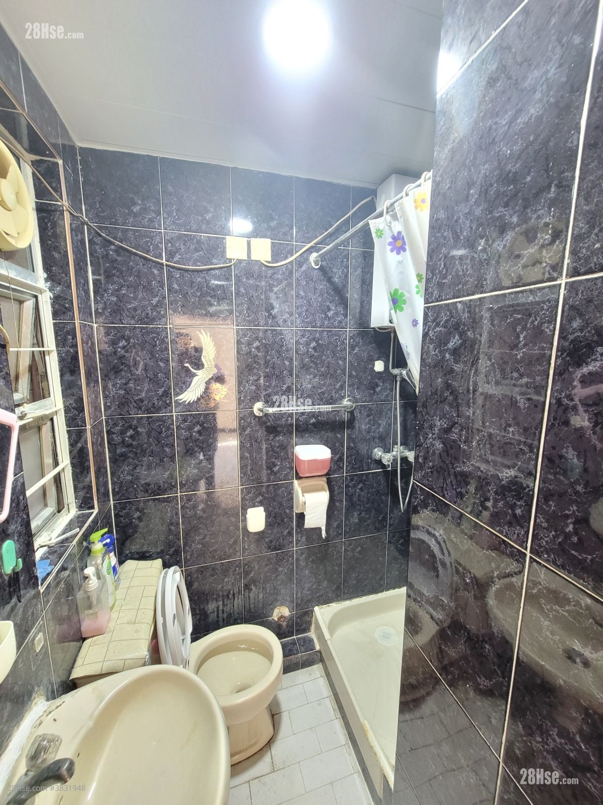Village Rental 2 Bedrooms , 1 Bathroom 600 ft²