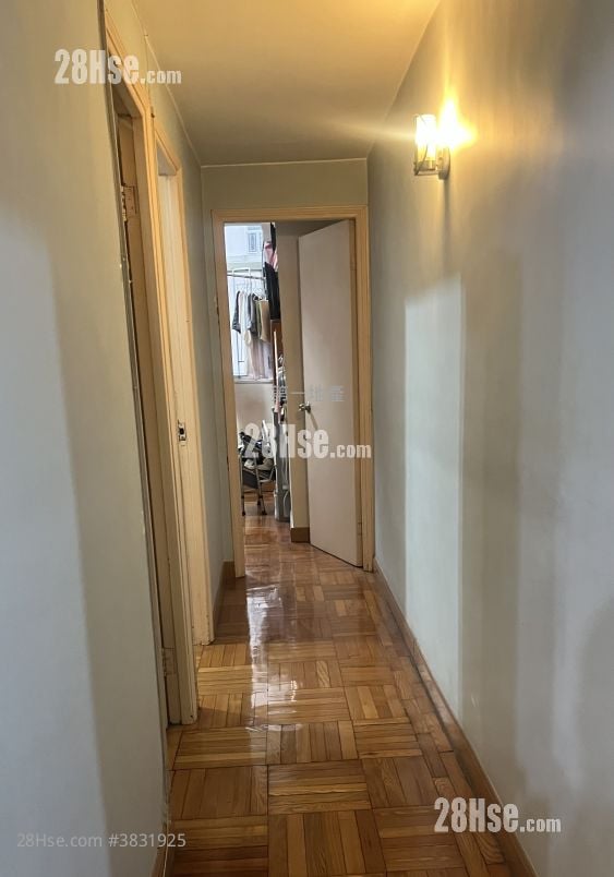 Kiu Kwan Mansion Rental 646 ft²