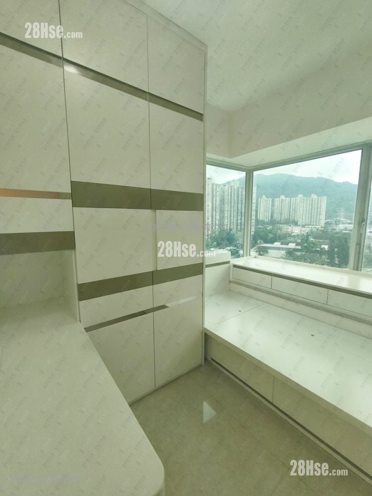 Festival City Sell 4 Bedrooms , 2 Bathrooms 961 ft²