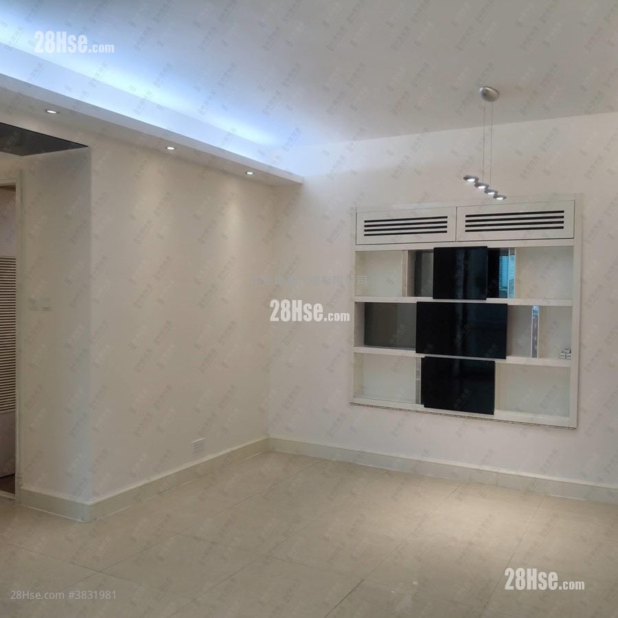 Festival City Sell 4 Bedrooms , 2 Bathrooms 961 ft²