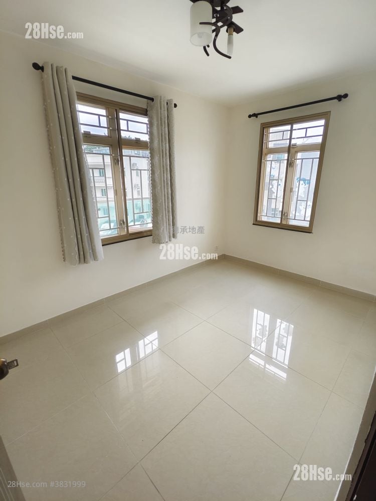 Village Rental 3 Bedrooms , 1 Bathroom