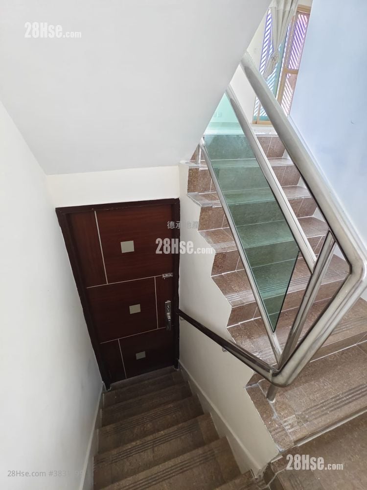 Village Rental 3 Bedrooms , 1 Bathroom
