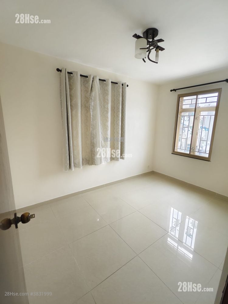 Village Rental 3 Bedrooms , 1 Bathroom