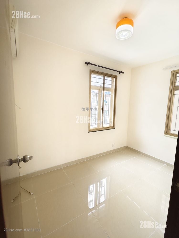 Village Rental 3 Bedrooms , 1 Bathroom