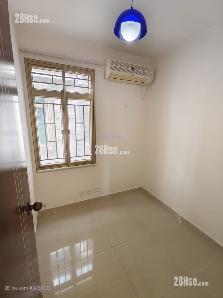 Village Rental 3 Bedrooms , 1 Bathroom