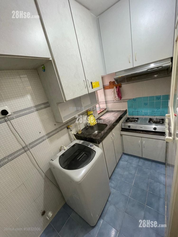 Tsuen Wan Centre Sell 1 Bedroom , 1 Bathroom 324 ft²