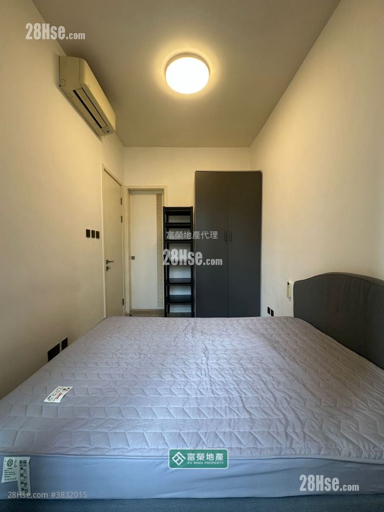 Skypark Sell 1 Bedroom , 1 Bathroom 404 ft²