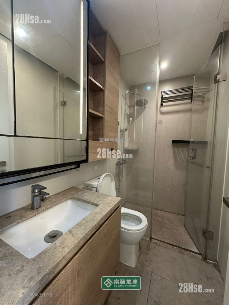 Skypark Sell 1 Bedroom , 1 Bathroom 404 ft²