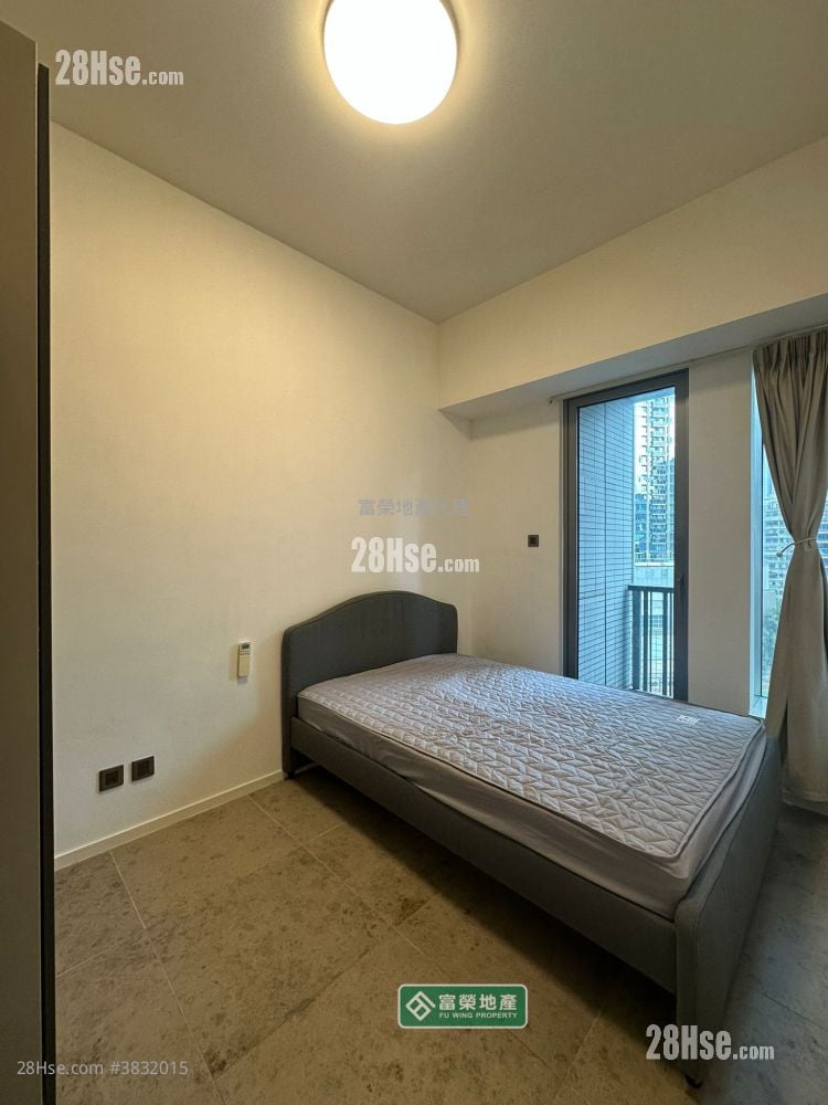 Skypark Sell 1 Bedroom , 1 Bathroom 404 ft²