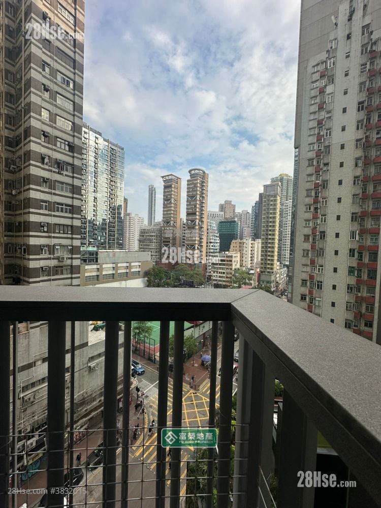 Skypark Sell 1 Bedroom , 1 Bathroom 404 ft²