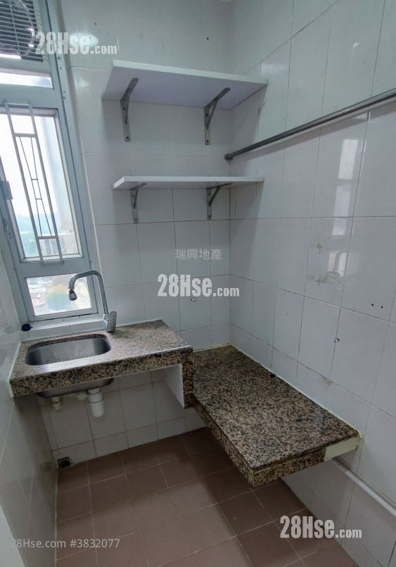 Apartment Rental 2 Bedrooms , 1 Bathroom 280 ft²
