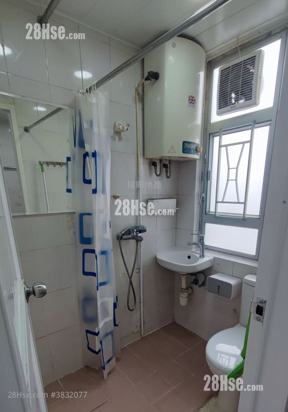 Apartment Rental 2 Bedrooms , 1 Bathroom 280 ft²