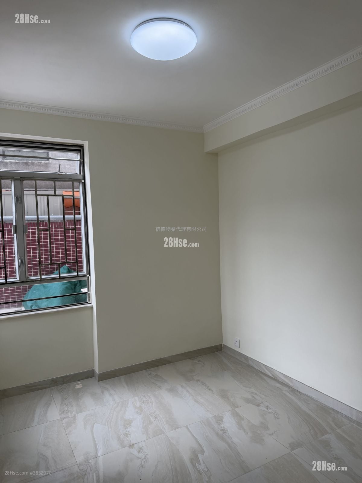 City Garden Rental 3 Bedrooms , 2 Bathrooms 807 ft²