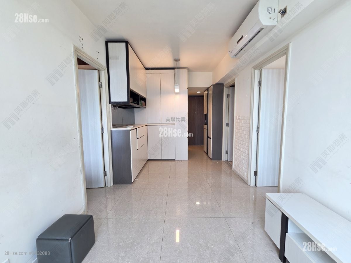 Yuccie Square Rental 2 Bedrooms , 1 Bathroom 426 ft²