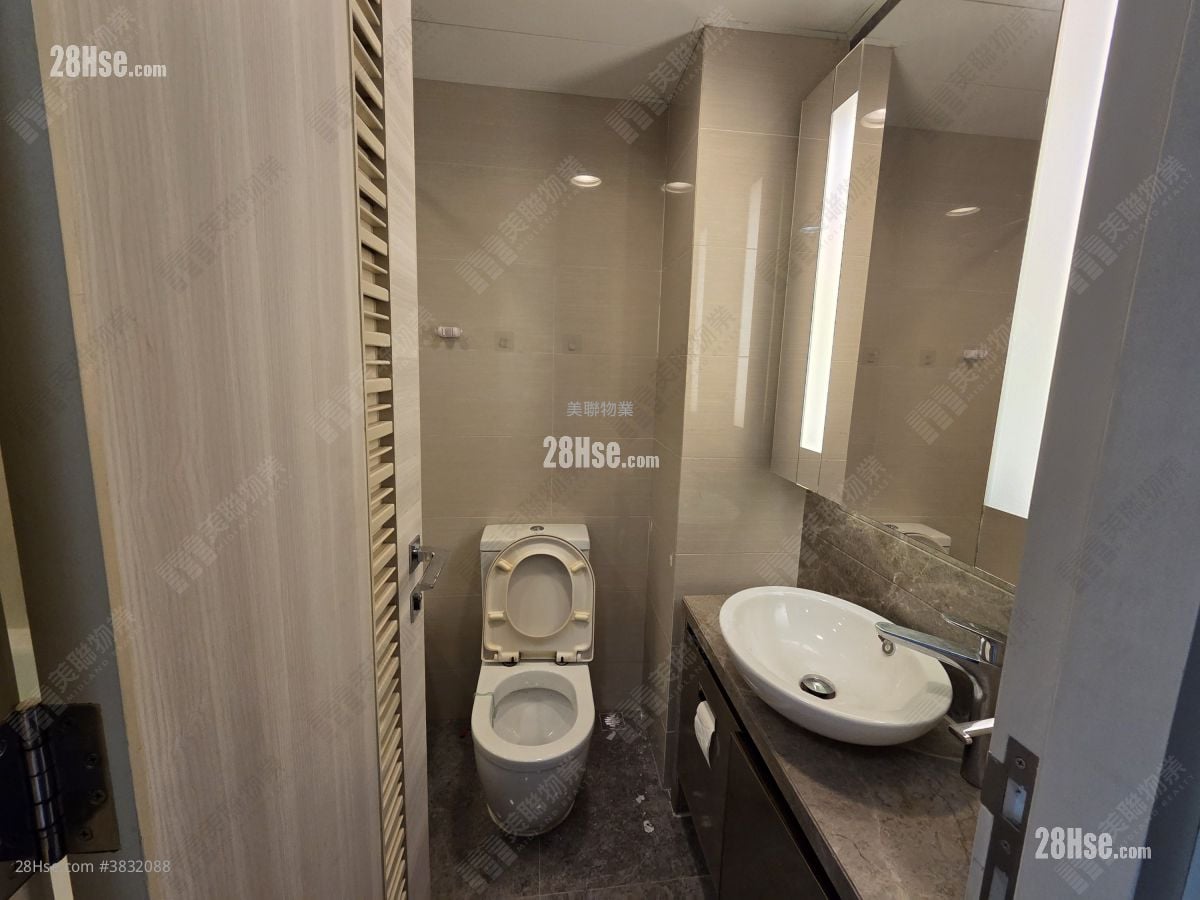 Yuccie Square Rental 2 Bedrooms , 1 Bathroom 426 ft²