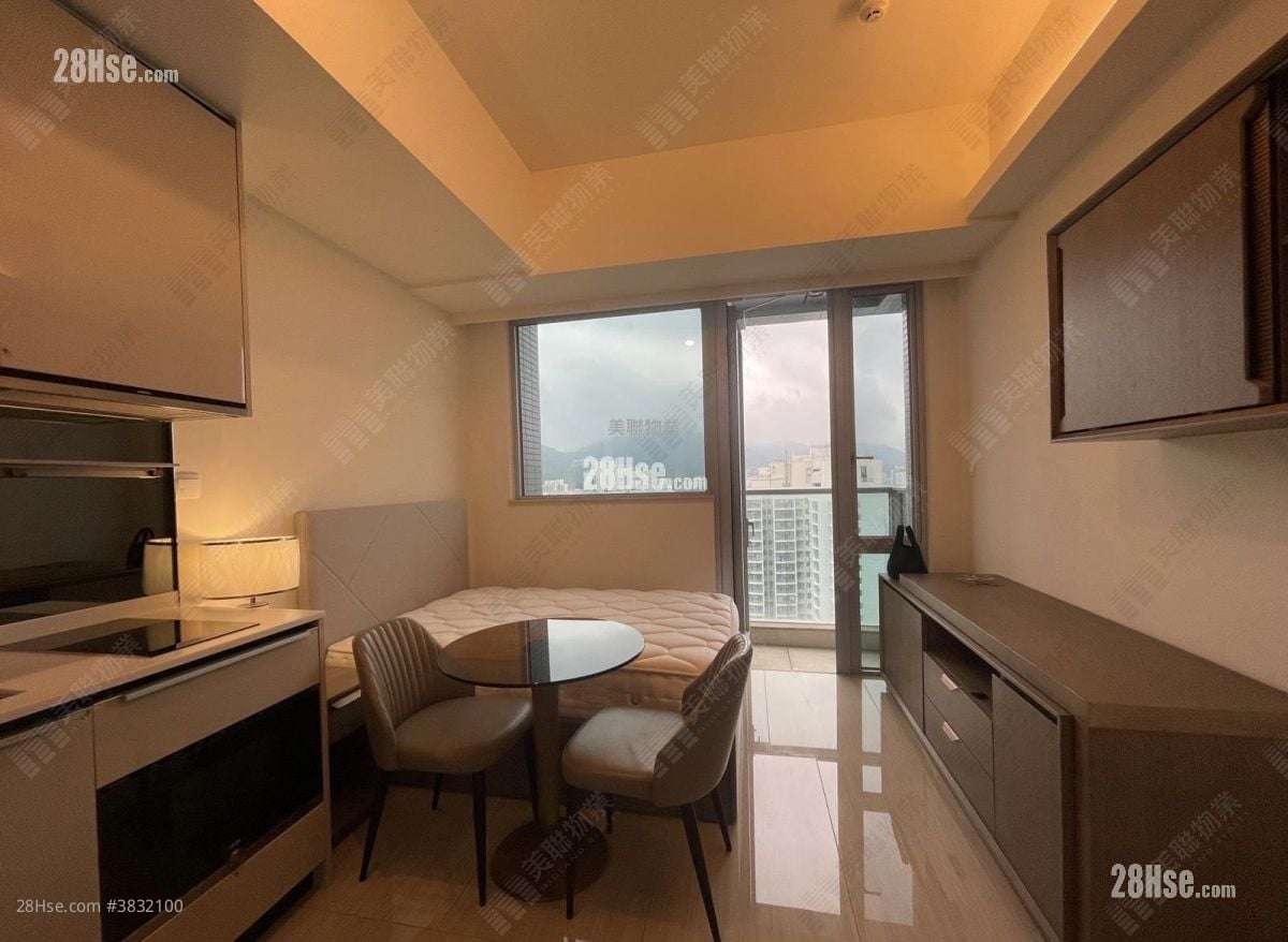 Cullinan West Rental 269 ft²
