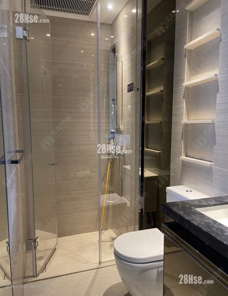 Cullinan West Rental 269 ft²