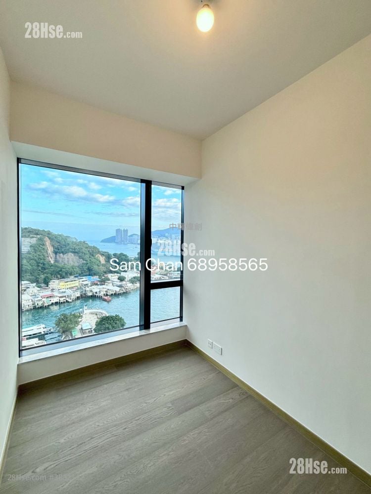 Montego Bay Sell 3 Bedrooms , 3 Bathrooms 832 ft²