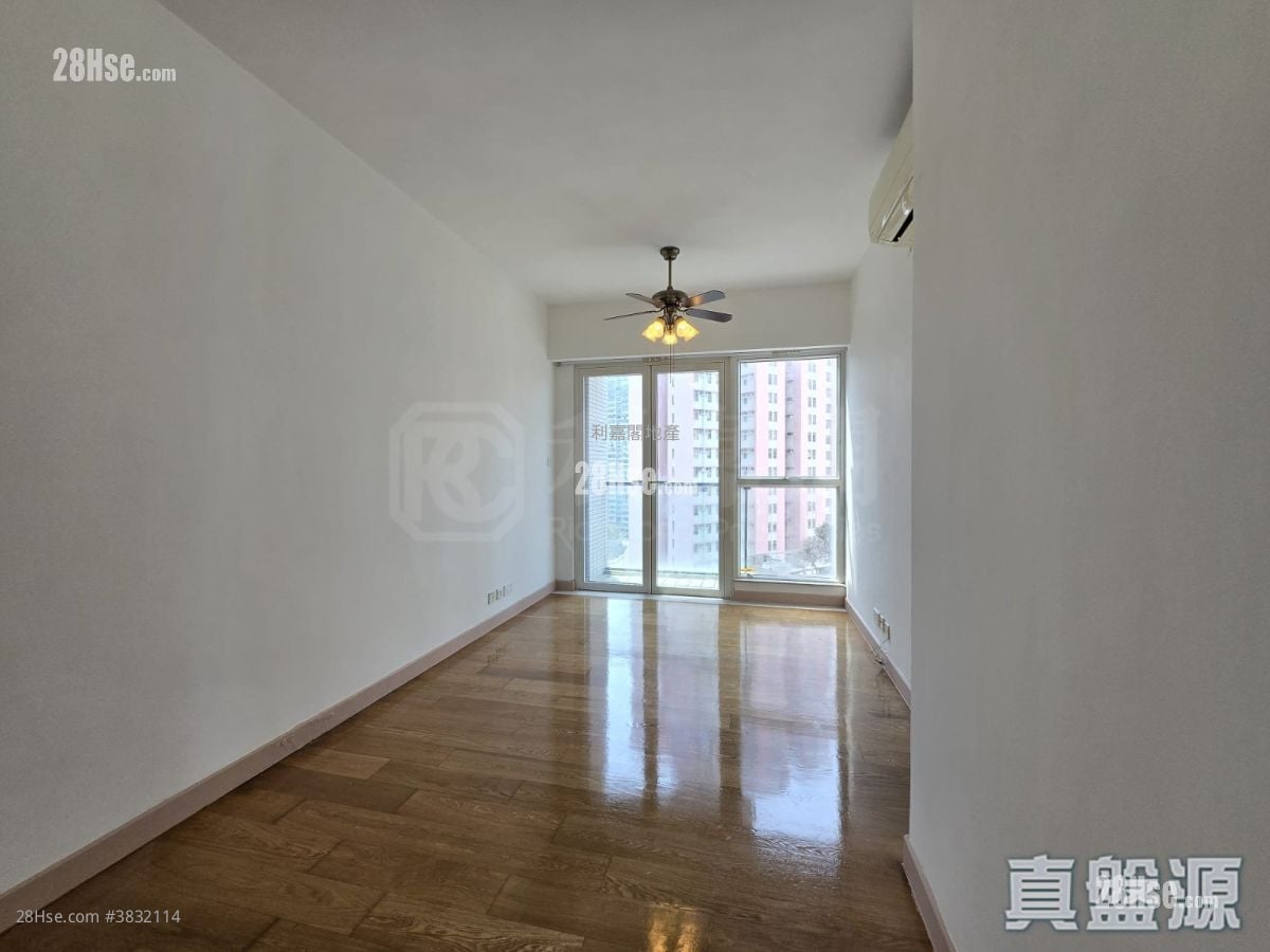 Lions Rise Sell 2 Bedrooms 526 ft²