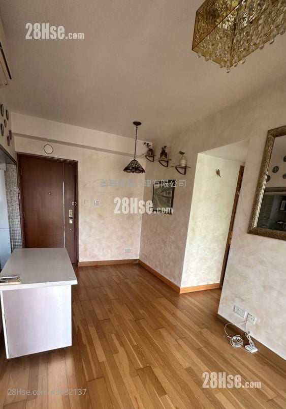 The Forest Hills Rental 2 Bedrooms , 1 Bathroom