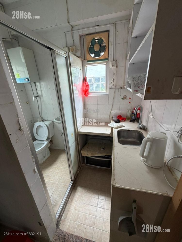 Selective Building Sell 1 Bedroom , 1 Bathroom 241 ft²
